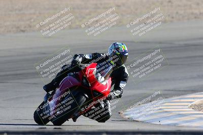 media/Jan-08-2022-SoCal Trackdays (Sat) [[1ec2777125]]/Turn 10 (2pm)/